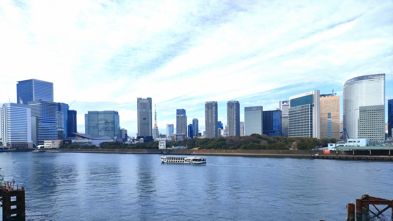 自転車で築地大橋の絶景を楽しむ