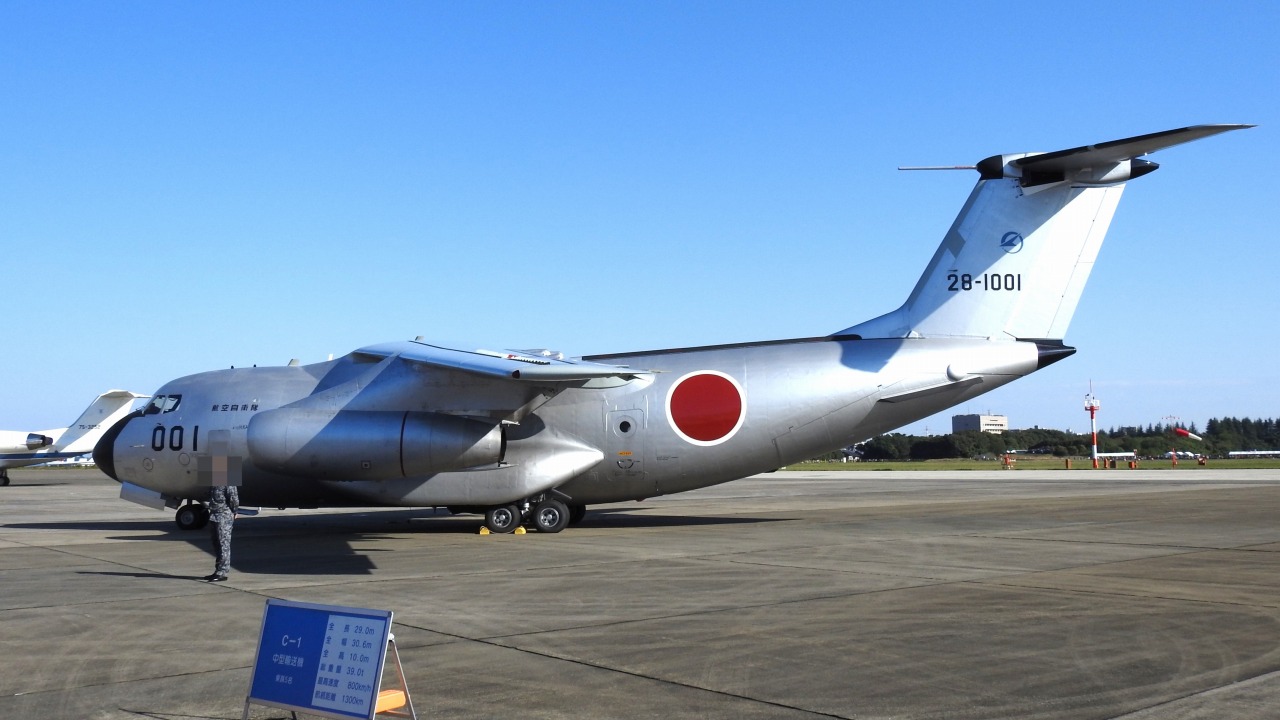 C-1 中型輸送機