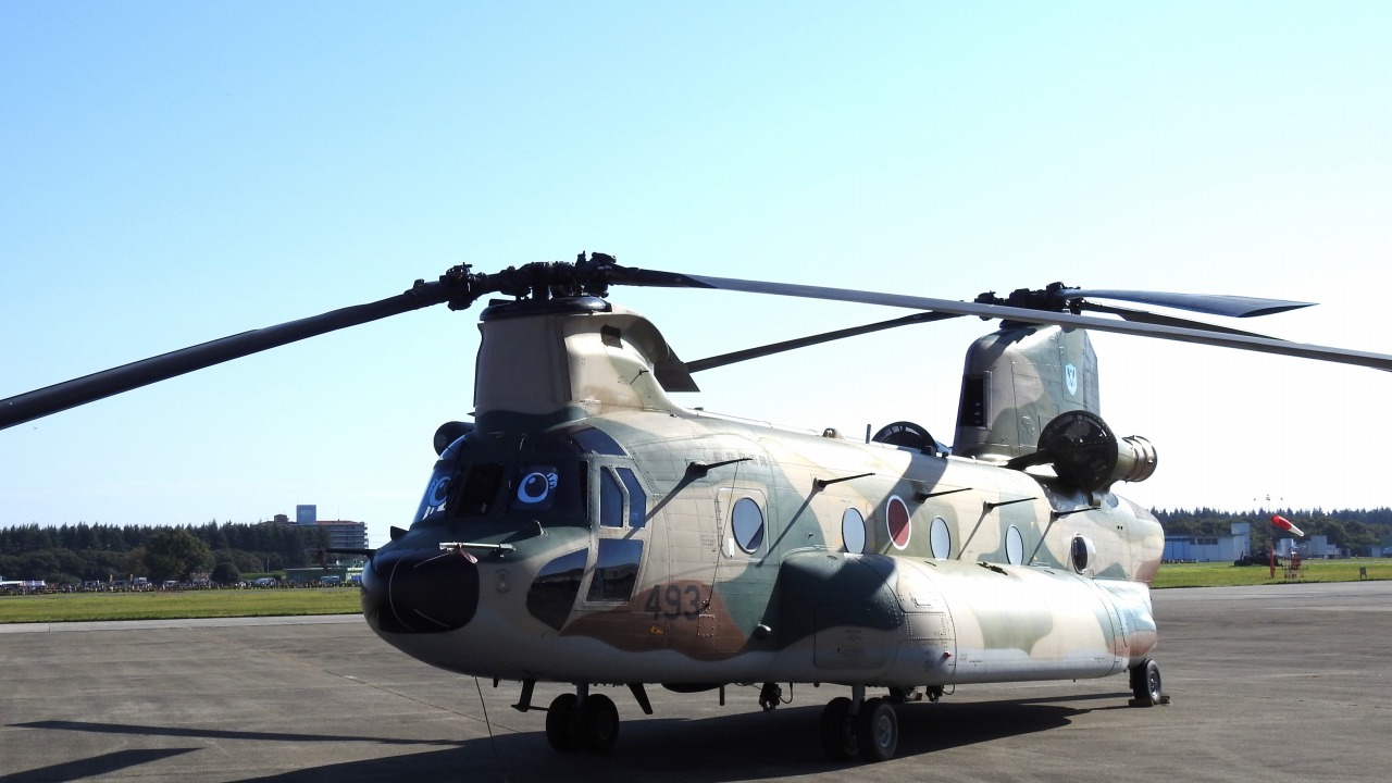 CH-47J 輸送ヘリコプター