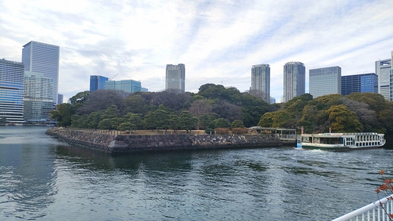 築地大橋からの風景　浜離宮