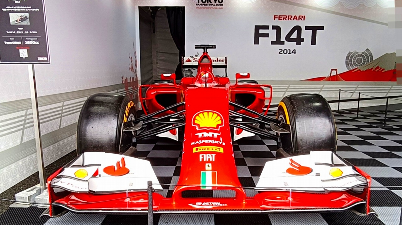 F1 フェラーリ F14T