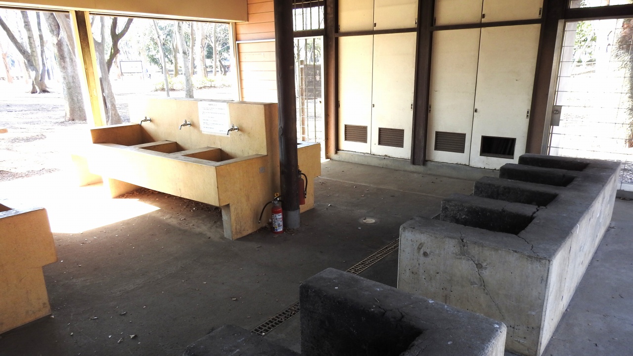 光が丘公園 デイキャンプ広場 炊事棟